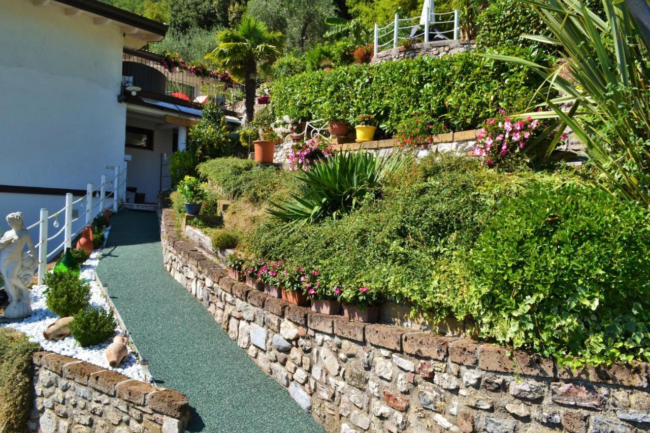 Appartamenti Casa Carlotta Limone sul Garda Exterior photo